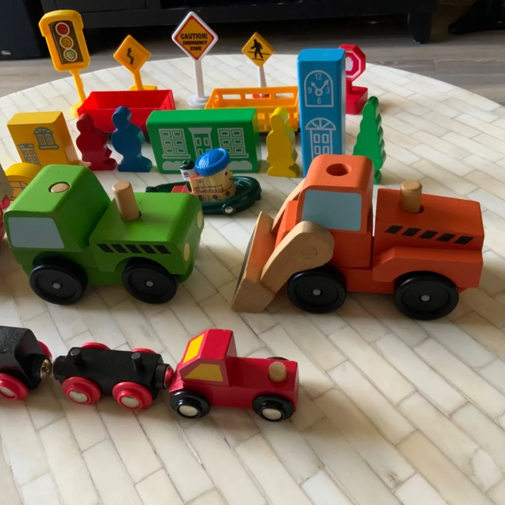 Wooden & plastic toys, cars, trains, boat set of 25 pieces